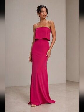 Halston Heritage‎ Fuchsia Strapless Gown